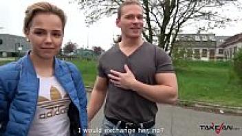 Wendy Moon is the one who persuaded the real short hair lesbian to love the male.