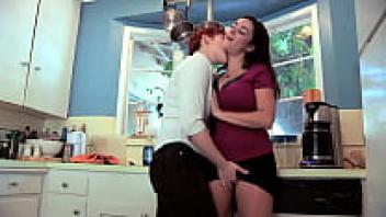 LESBIAN PORN XXX that is rough