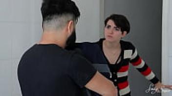 My girlfriend has ordered me to leave! Having a crush on her stepsister