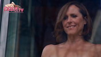 Molly Shannon made a nude show of her cherry tips in the third episode of the second season of Divorce, which was broadcast on PPPS.TV in 2018.