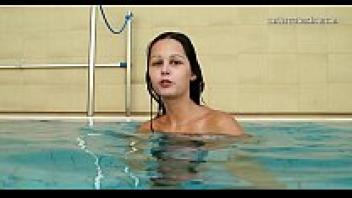 shaved pussy and hot tits while submerged in water