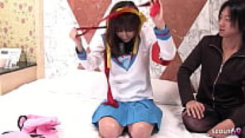 Miniature Japanese Cosplay First-Time Defloration Creampie Love Tricked by a Virgin Sister in Uncensored JAV Porn