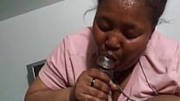 Blowjob in the morning