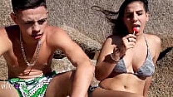 adoring Novinha's beachside ass