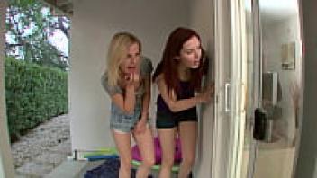 LESBIANS' GROUP OF ORGASM XXX