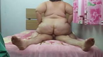 Full video of actual couple enjoying intense climax.