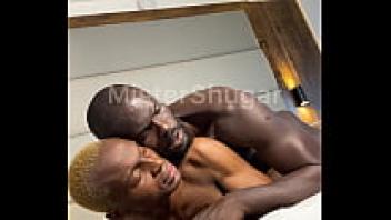 Married bisexual manager who adores his staff