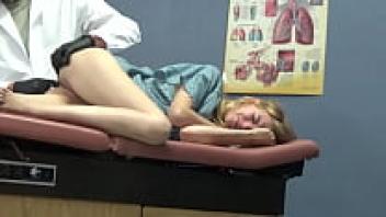 - Carrie B Anal with Doctor RIGHT