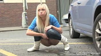 Naomi's Pissing Scene