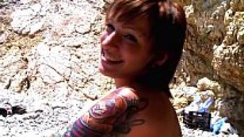 Before the dude cum on her face, the crazy pierced punk bitch loved like an a.