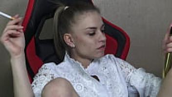 Kirstin Office: Dildo Ograsm