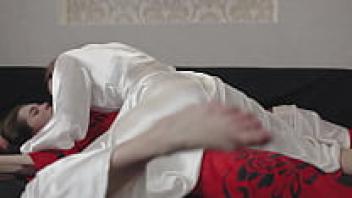 BLONDE RUBS BRUNETTE WITH PUSSY