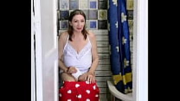 A Day with Granny MariaOld: JOI and Fun in the Evening and Toilet Peeping