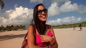 Guy picks up 18-year-old babe to take her home and love.