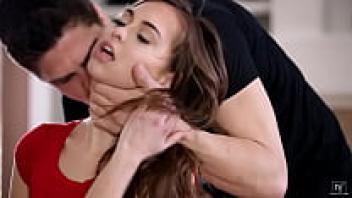 Trailer 960 for Nubilefilms' workout session