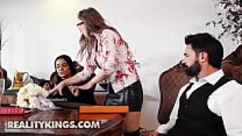 Sneaky Sex (Charles Dera, Lena Paul) - Reality Kings' Plowing The Wedding Planner