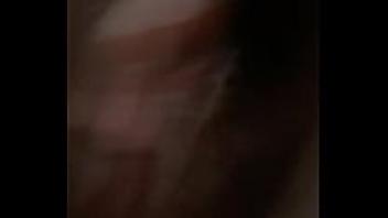 On cam, fingering the pussy