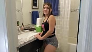 Casting Curvy: I adored my slender, slender, and attractive maid and got caught in her lips!