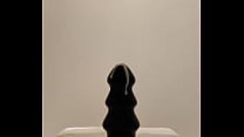 Playing the Latexi69 butt plug