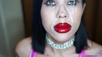 Massive Facial for Bimbo Dick Sucking