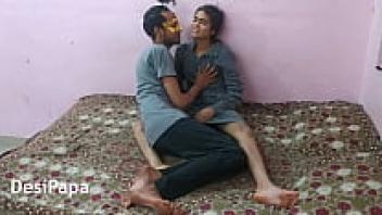 Hard sex between an Indian girl and her boyfriend