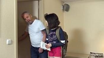 Grandfather adores beauty with spectacles.