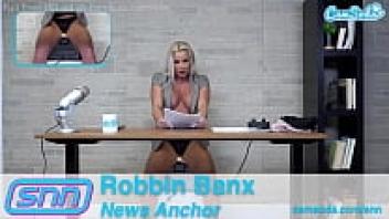 News Network in Camsoda While riding the Sybian, the MILF reporter reads the news.