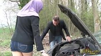 Redtube8.Biz's Sarah AbdelKhader Beurette Tour