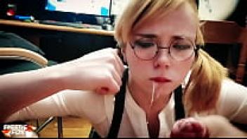 Deep-sucking Big Cock with Honey Teenager's Cum in Mouth