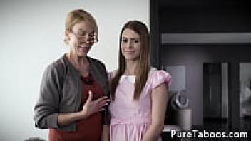 Deepthroating forbidden cock, smalltits girl