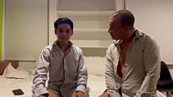 This disabled man had a huge cock that this young man has never tried.