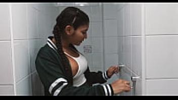 SQUID GAME COSPLAY 4K NEW VIDEO The boss man is having anal sex, deepthroat sex, and more rough sex with Venus Afrodita, a gorgeous brunette, on PORNBCN 4K.