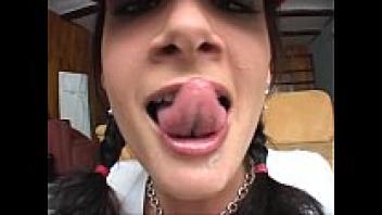 Love for her hatch, Tory Lane