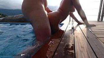 Projectfundiary's underwater love in paradise infinity pool