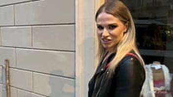 Dangerous Blowjob in Public: Blonde Babe Eats It All Up