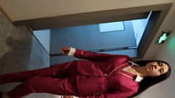 Chinese Girl Displays Her Body