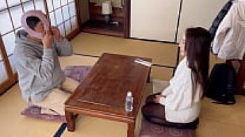 [Kyoto edition: Please let me take a bath in your home]