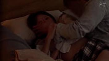 [Cuckold] She rubs her gorgeous legs with a raw cock while cuckolding her lovely body in front of her partner. She puts a raw cock into her gorgeous ass, inviting men to do the same, because she can no longer stop. [Voyeur].