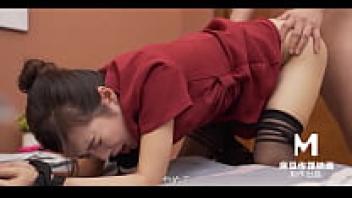 Watch Free: Thief Meets Stewardess in Madou Media Works/MD-0025