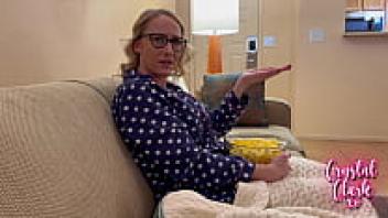 A movie night is what Stepmom wants!