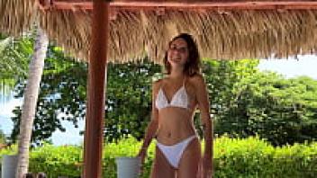 YouTube Video: Mini Bikini Beauty's Strip Game Pong