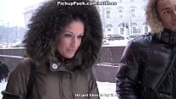 Enthusiastic affection for a pickup girl