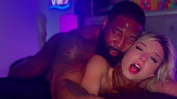 Creating Gorgeous Blonde Cheerleaders