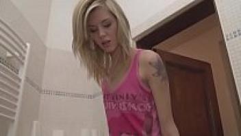 Kleine Seue was apprehended and punished in Teen Vision.