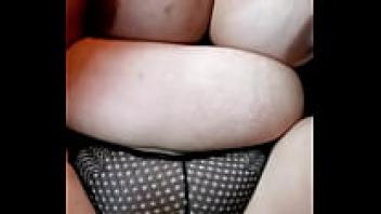 Backseat redbone titties leaping