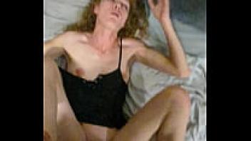 On Snapchat, a cheating, curly-haired MILF begs to be bred. Creampie Dirty Talk Breeding