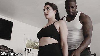 XEmpire Valentina Nappi Rides Trainer&'s Hard BBC at the Gym
